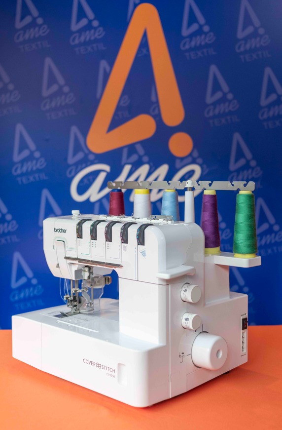 Collareta Brother CV 3550.