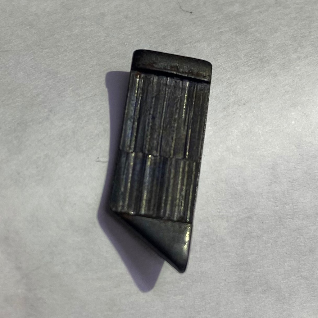 Tope de cuchilla superior chinche