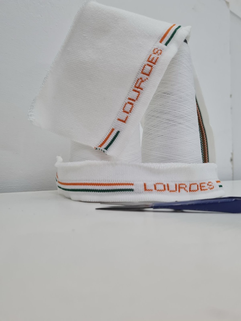 Cuello y puño con jacquard